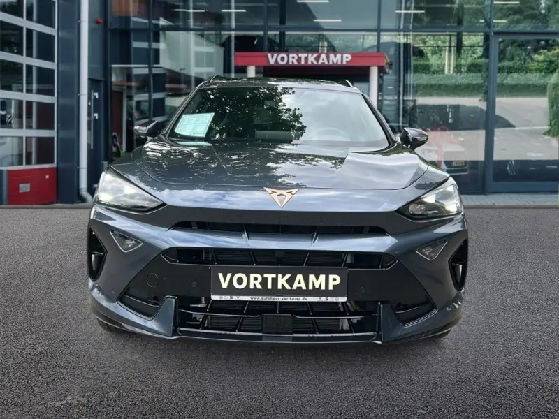 CUPRA Formentor 1.5 TSI eHYBRID VZ PANO-DAK/CAMERA/ELEK-KLEP/ACC/MEM/SENNHEISER/STOELVERW 2024 leasen bij DreamLease: foto 2