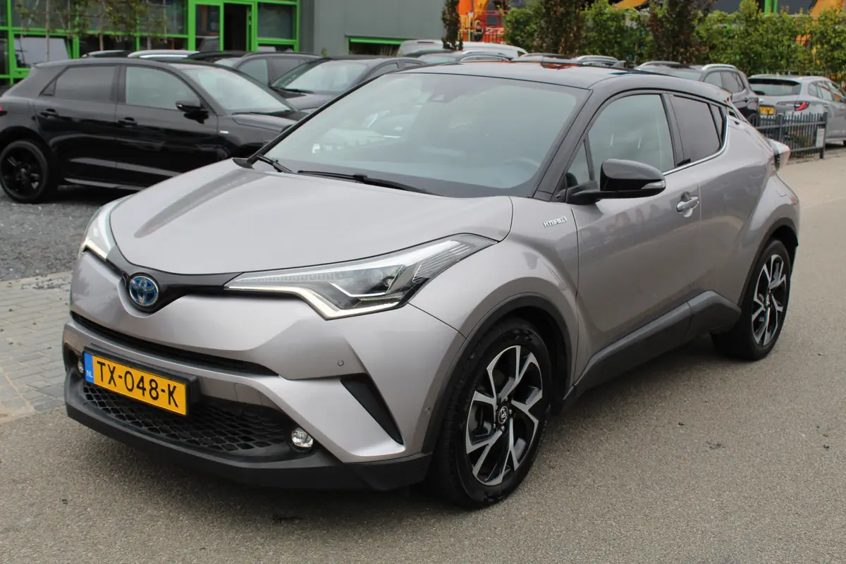 Toyota C-HR 1.8 Hybrid Bi-Tone Plus | Dealer onderhouden: foto 28