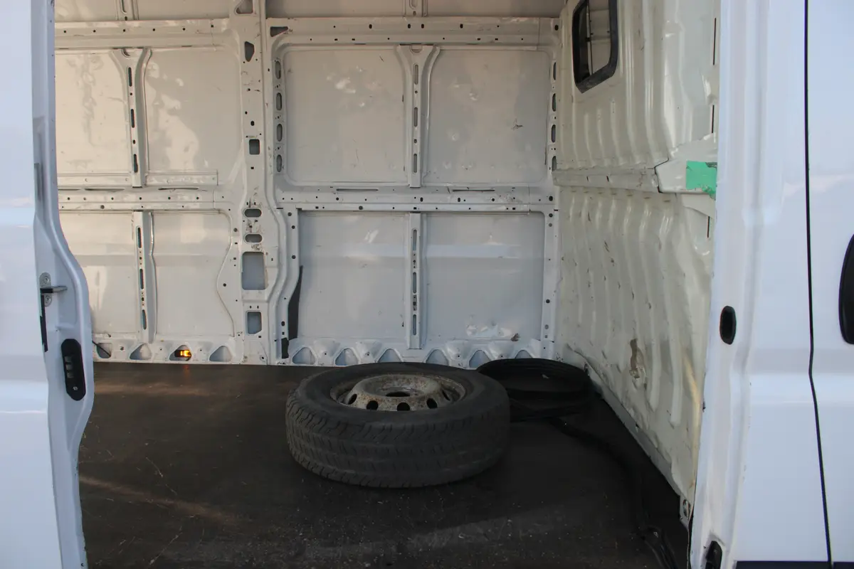 Fiat Ducato 35H 2.3 MultiJet L3H3: foto 15