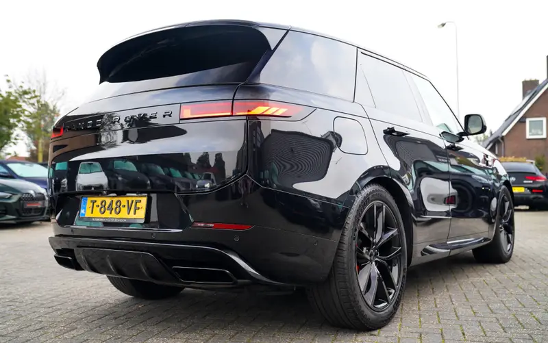 Land Rover Range Rover Sport 3.0 P510e First Edition | Massage | Stoelverwarming/verkoeling | Panorama | Luchtvering | HuD | BTW 2023 leasen bij DreamLease: foto 2