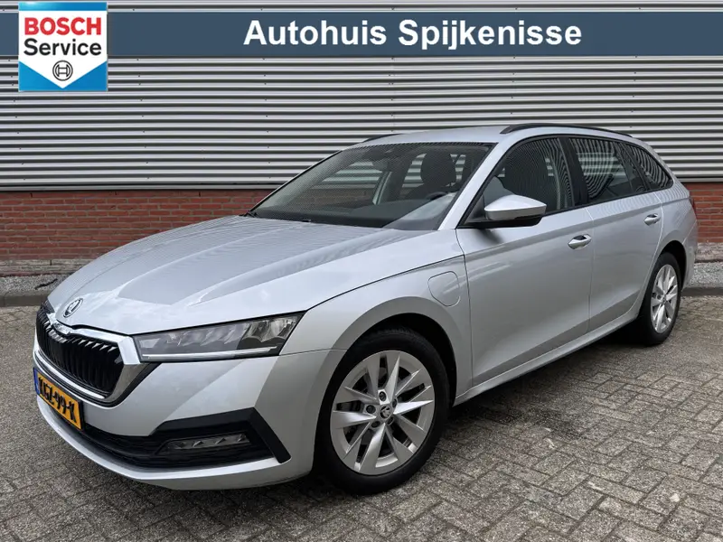 Škoda Octavia Combi 1.4 TSI iV PHEV Business Edition 2023 leasen bij DreamLease: foto 1