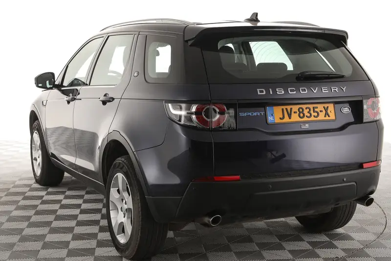 Land Rover Discovery Sport 2.0 ED4 E-Capability Pure 2016 leasen bij DreamLease: foto 2