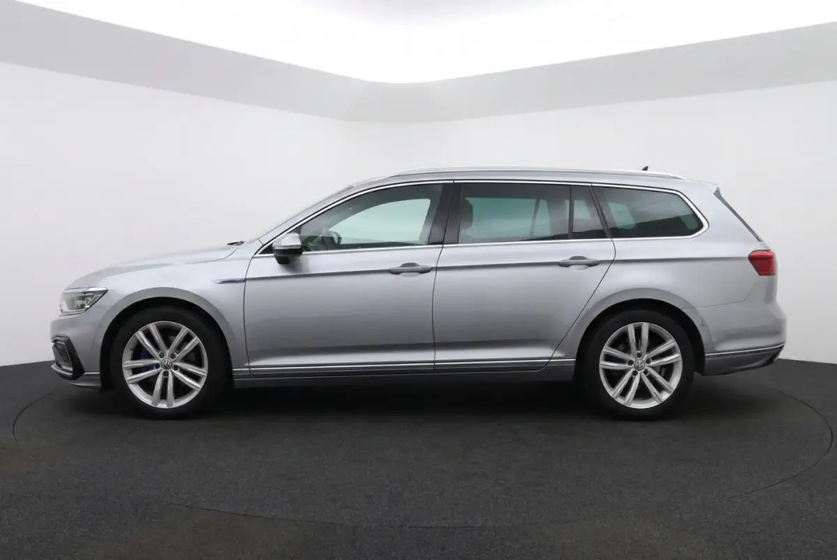 Volkswagen Passat Variant 1.4 TSI PHEV GTE R-Line Panoramadak | 360° | Trekhaak | Massage | Full Options!: foto 2