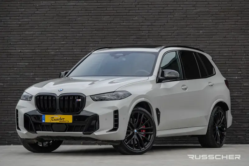 BMW X5 M60i 530Pk Aut. xDrive | M-Sport Pro | M-Sport Seats | Panoramadak | Head-Up Display | 360° Camera | 22'' 2025 leasen bij DreamLease: foto 1