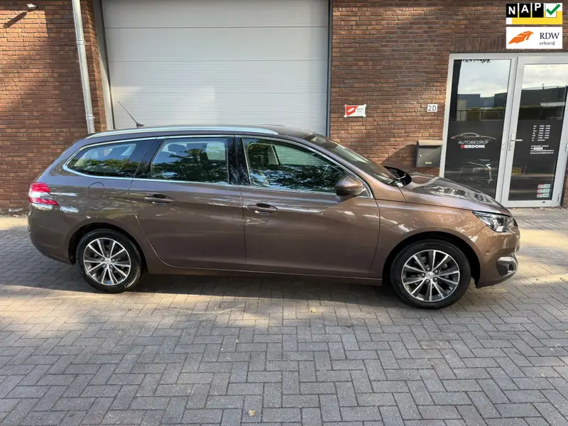 Peugeot 308 SW 1.2 e-THP Allure|AUTOMAAT|NIEUWE APK|NETTE AUTO 2015 leasen bij DreamLease: foto 1