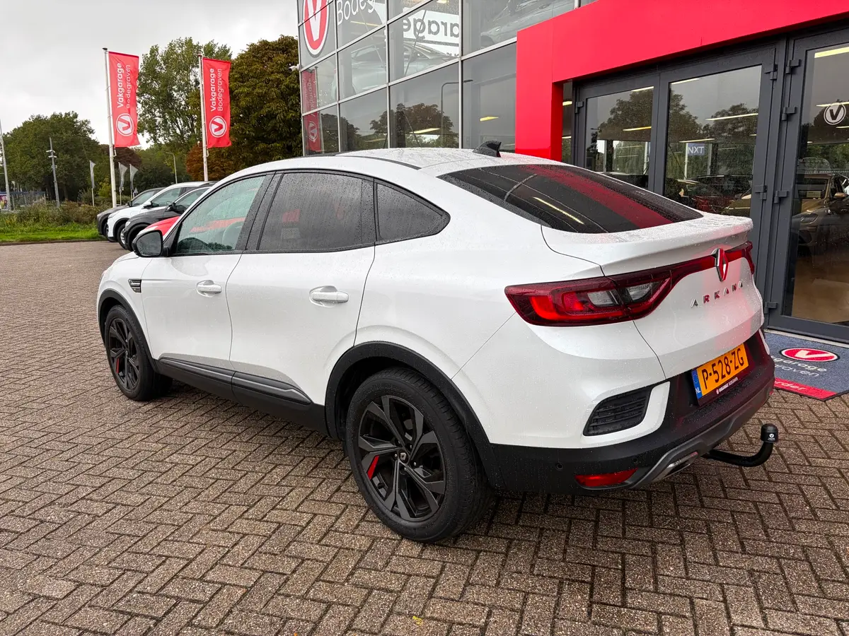 Renault Arkana 1.3 TCe 140 RS-Line Pearl White / panoramadak / trekhaak: foto 2