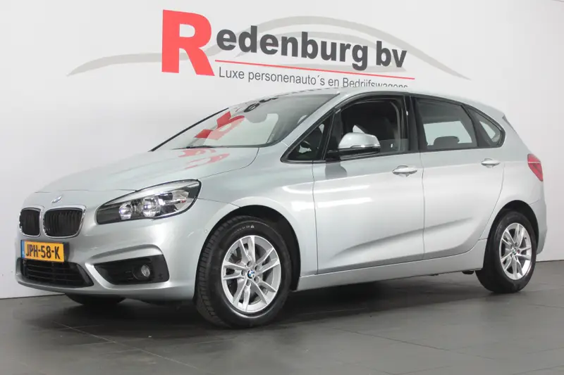 BMW 2 Serie Active Tourer 220i Luxury - Automaat 2016 leasen bij DreamLease: foto 1