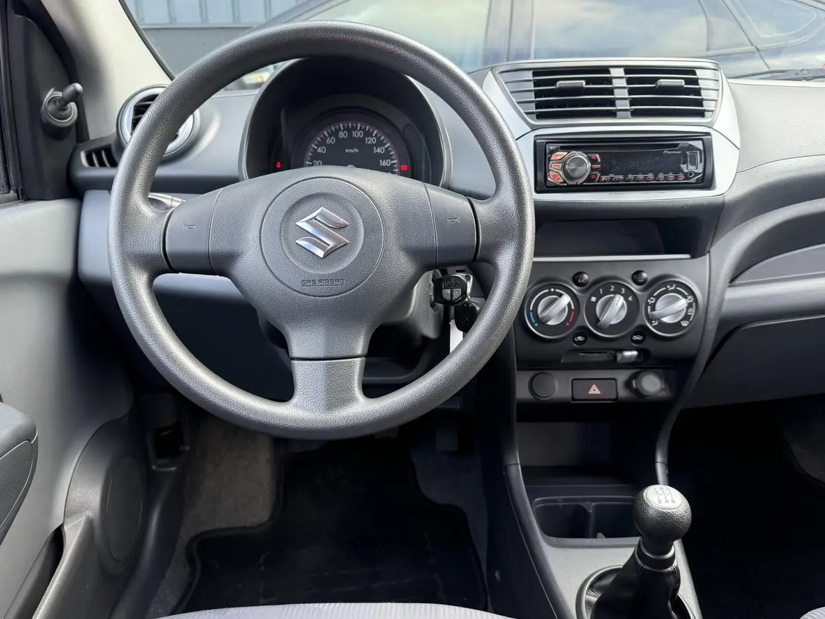 Suzuki Alto 1.0 Comfort: foto 2
