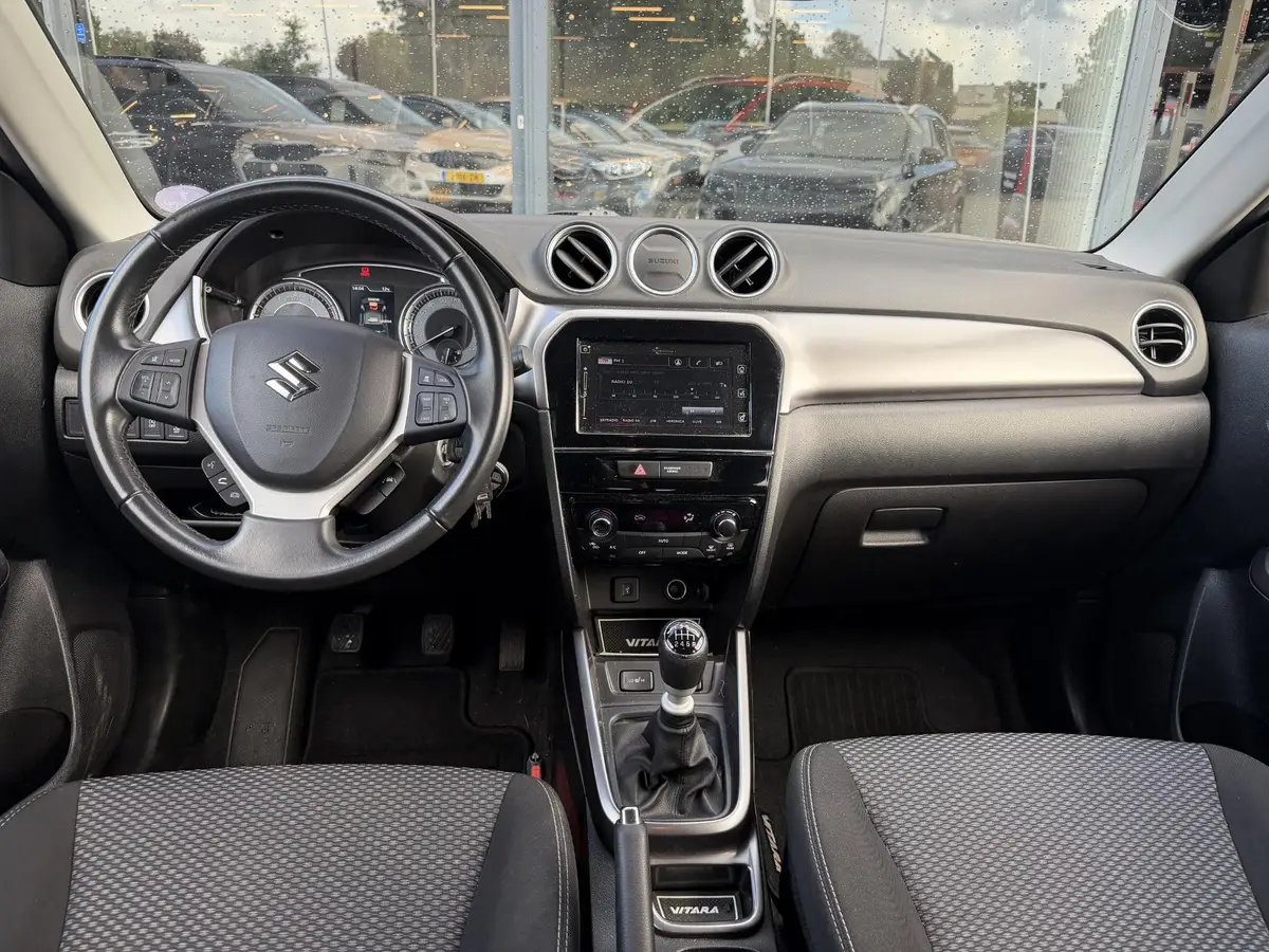 Suzuki Vitara 1.4 Boosterjet Select Smart Hybrid: foto 2
