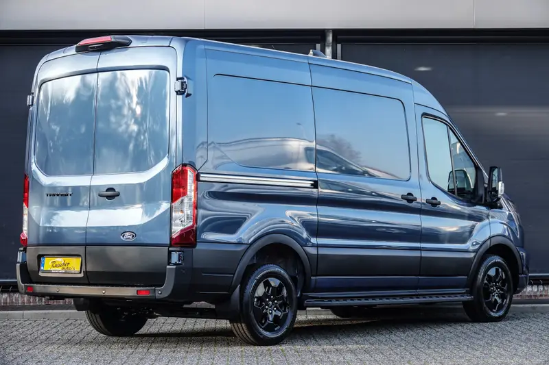 Ford Transit L2H2 2.0Tdci 130Pk | 310 | Raptor Edition | Virtual Cockpit | 360° camera | 2x Schuifdeur | 16'' | Chrome Blue 2024 leasen bij DreamLease: foto 2