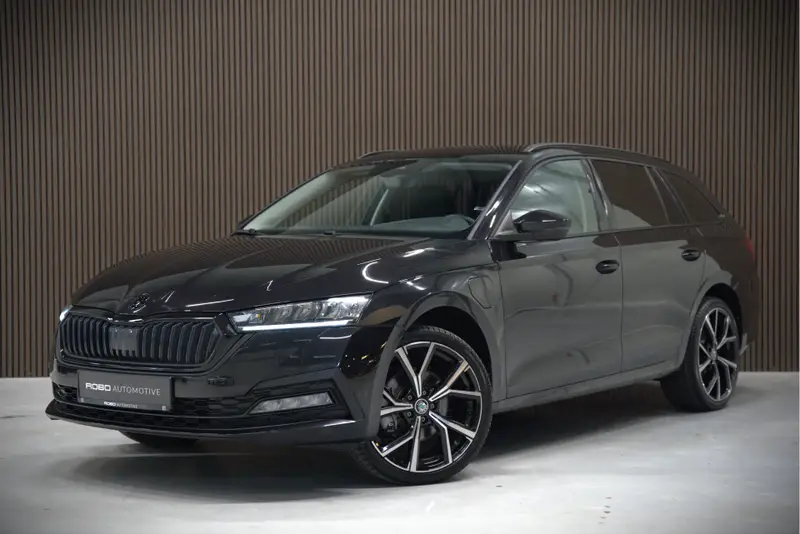 Škoda Octavia Combi 1.4 TSI iV PHEV Ambition 2022 leasen bij DreamLease: foto 1