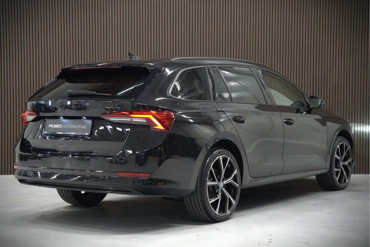 Škoda Octavia Combi 1.4 TSI iV PHEV Ambition: foto 2