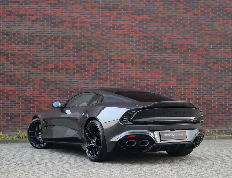 Aston Martin V12 Vanquish 5.2 Coupe 2024 leasen bij DreamLease: foto 2