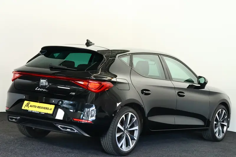 SEAT Leon 1.5 eTSI FR 2020 leasen bij DreamLease: foto 2