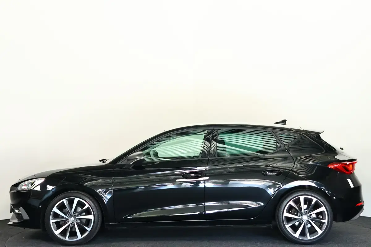 SEAT Leon 1.5 eTSI FR: foto 35