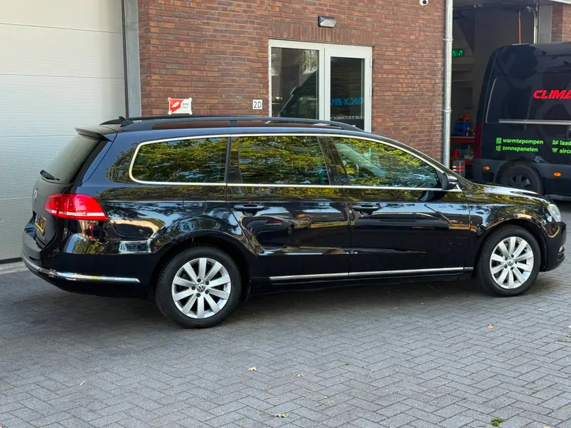 Volkswagen Passat Variant 1.4 TSI Highline BlueMotion|AUTOMAAT|NIEUWE APK 2014 leasen bij DreamLease: foto 2