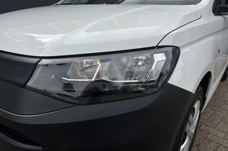 Volkswagen Caddy Cargo 1.5 TSI | Airco | PDC A | DAB | Cruise control 2022 leasen bij DreamLease: foto 2