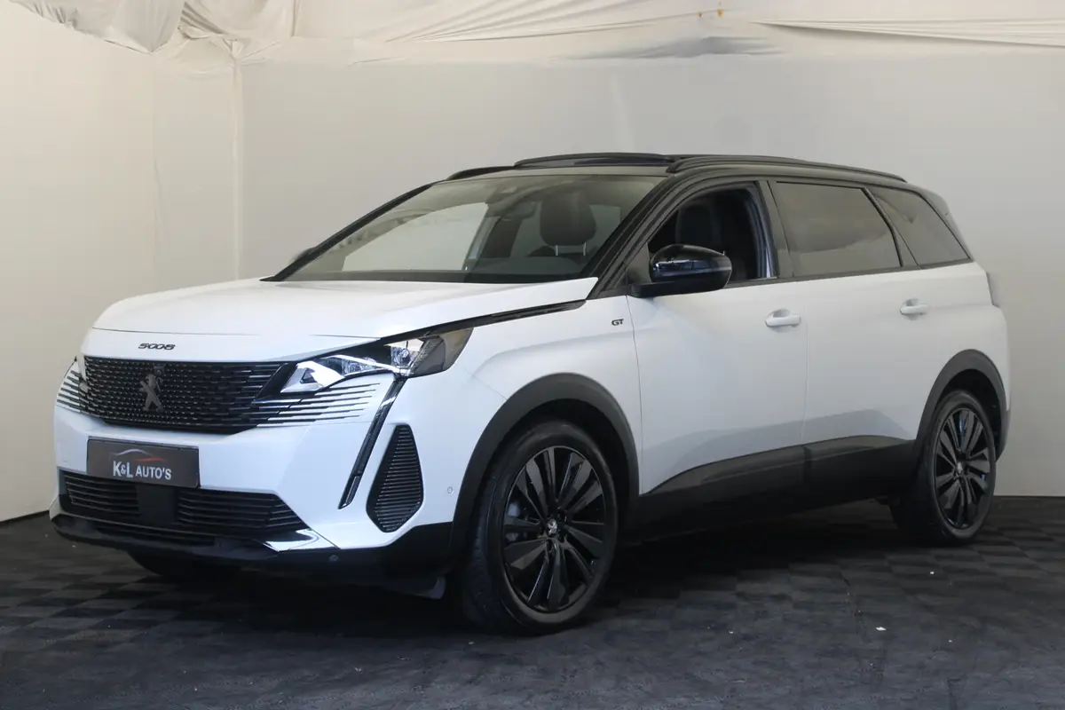 Peugeot 5008 1.2 Hybrid 136 GT: foto 1