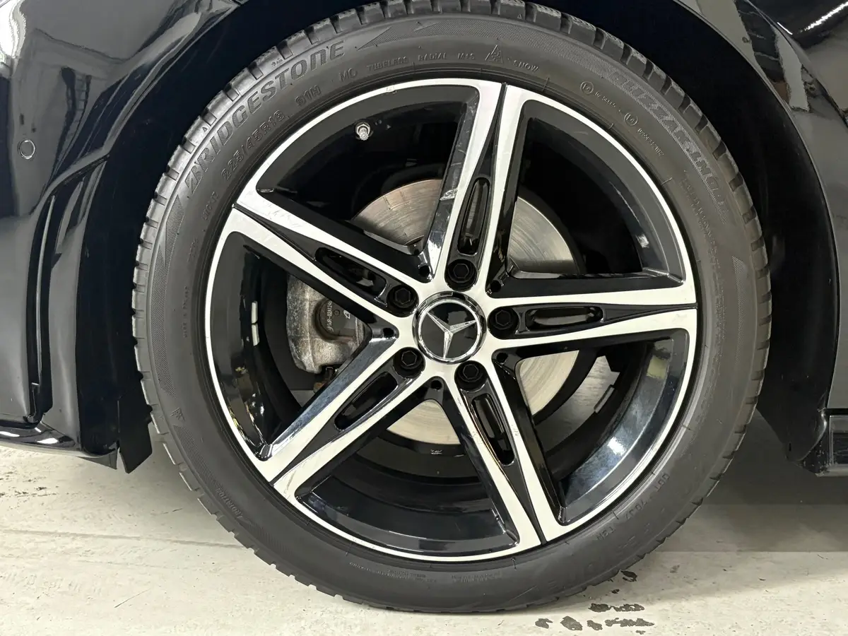 Mercedes-Benz CLA 180 Prem+ Edition, Sfeer, Cam, AppleCP: foto 2
