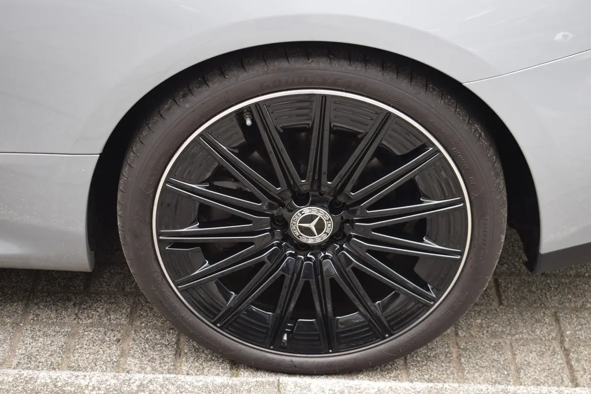 Mercedes-Benz CLE Coupé 200 AMG: foto 26