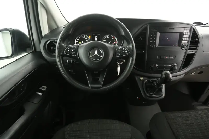 Mercedes-Benz Vito 111 CDI Lang 2019 leasen bij DreamLease: foto 2