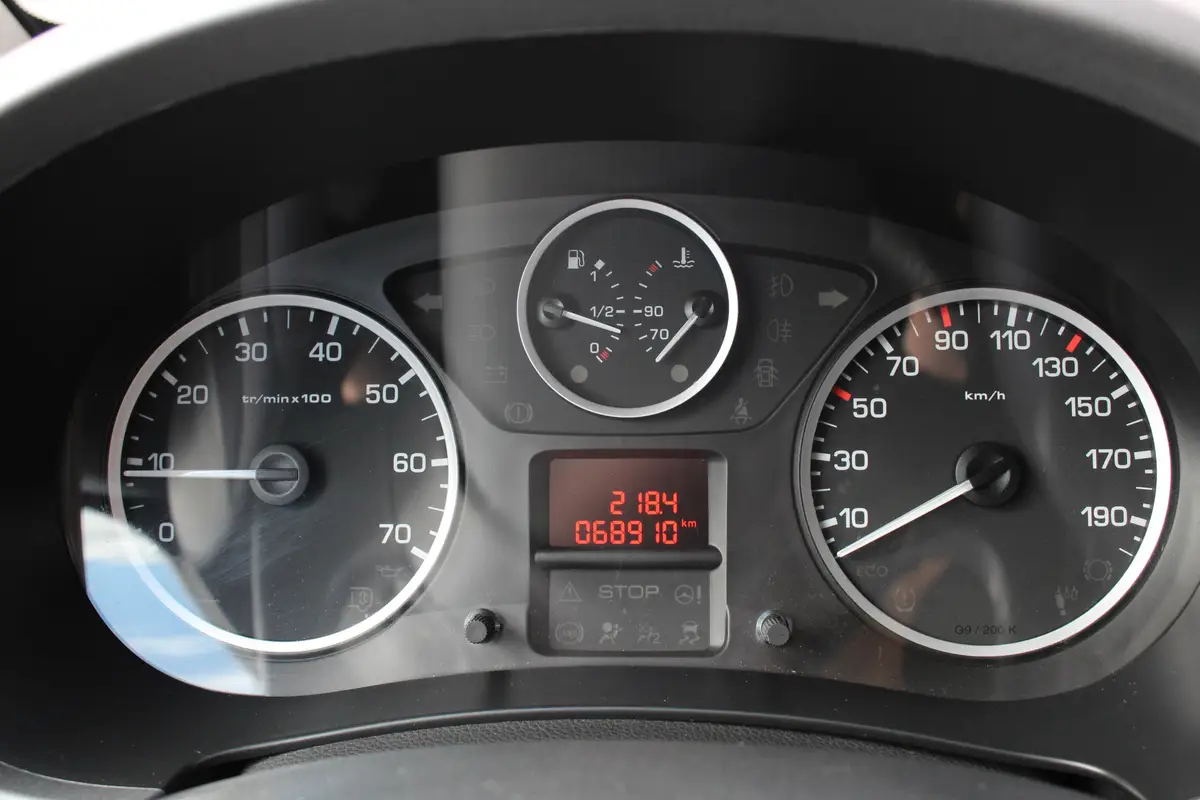 Citroën Berlingo 1.2 PureTech XTR: foto 28