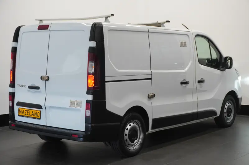 Renault Trafic 2.0 Blue dCi 130PK EURO 6 2023 leasen bij DreamLease: foto 2