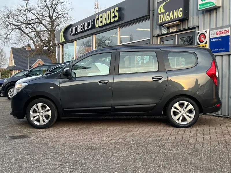 Dacia Lodgy 1.2 TCe Lauréate 5p. 2013 leasen bij DreamLease: foto 2