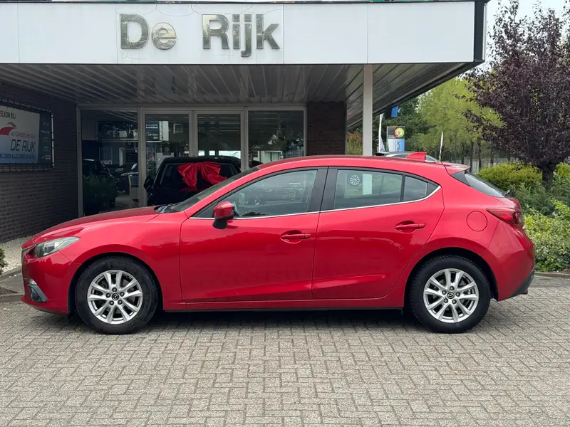 Mazda 3 2.0 TS | Navi, Cruise, Climate, 16'' LMV | Goed onderhouden | 2014 leasen bij DreamLease: foto 2