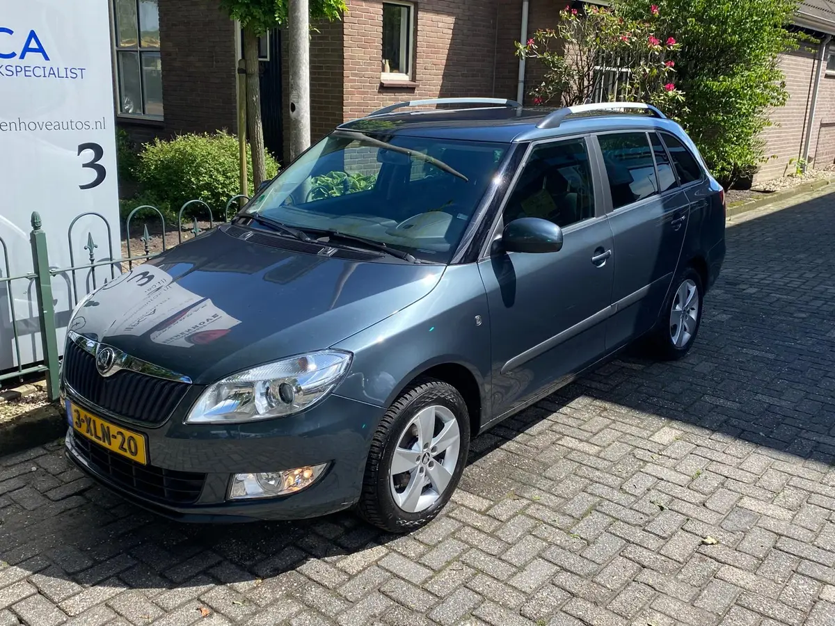 Škoda Fabia Combi 1.2 TSI Drive: foto 2