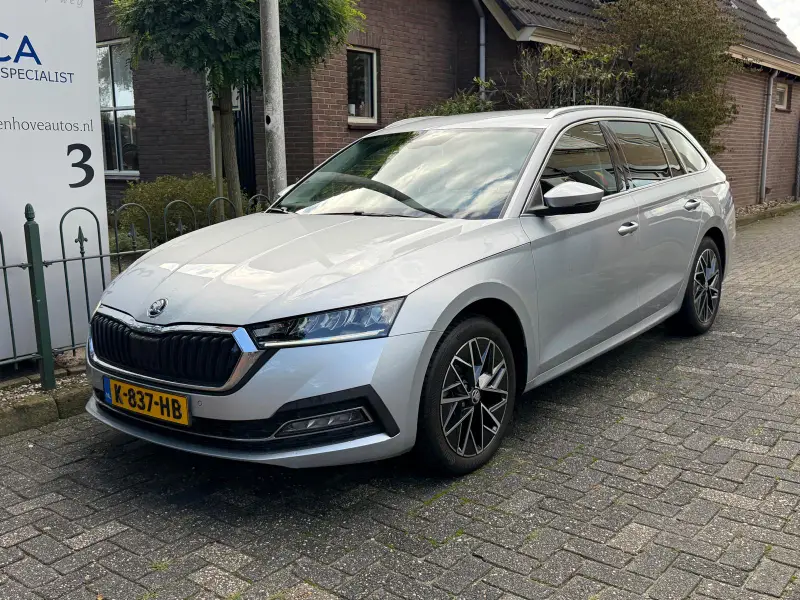 Škoda Octavia Combi 1.0 TSI Business Edition 2021 leasen bij DreamLease: foto 2