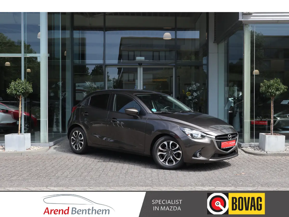 Mazda 2 1.5 Skyactiv-G GT-M Line: foto 1