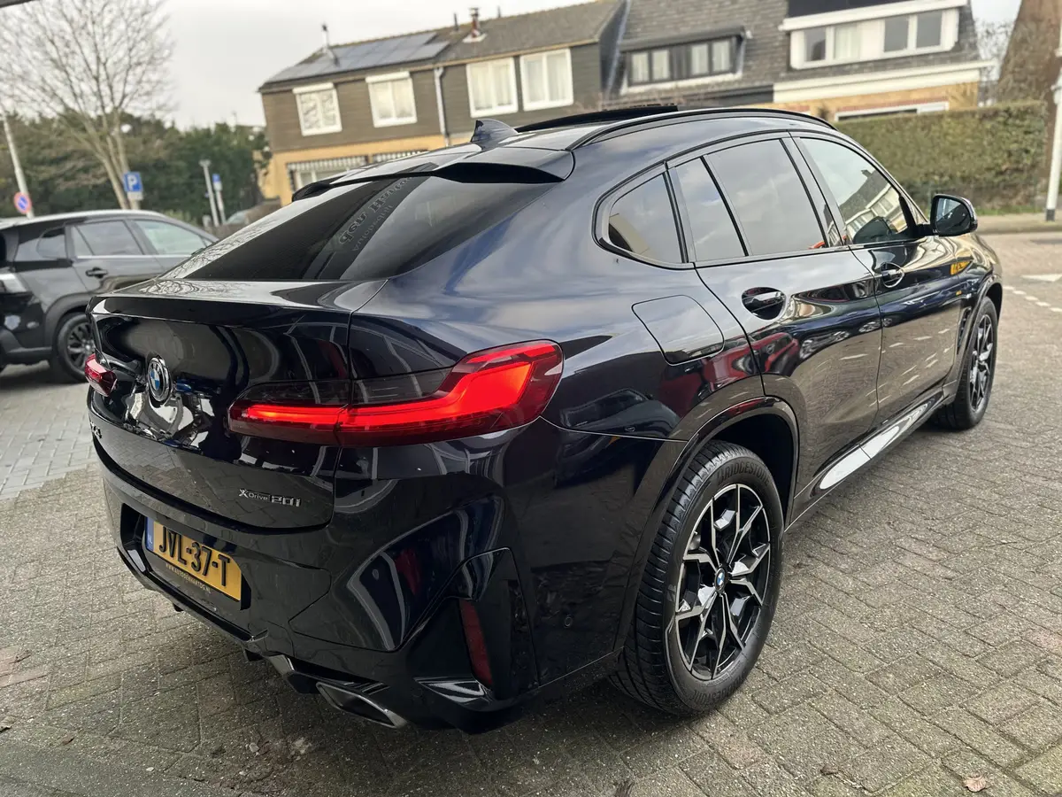 BMW X4 xDrive20i High Executive: foto 2