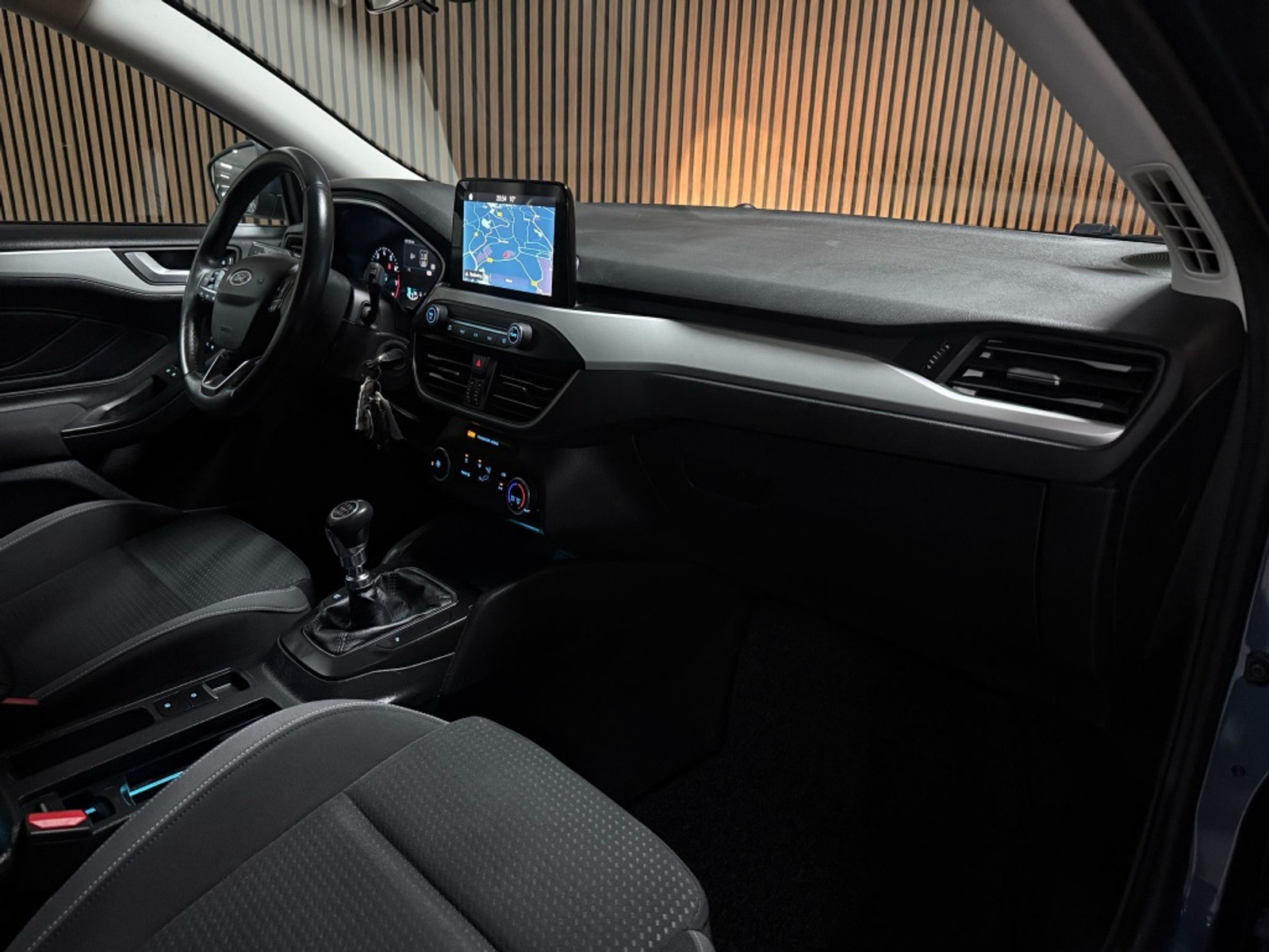 Ford Focus Wagon 1.0 EcoB. Tr Ed. bns Nieuw D.Ketting Garantie: foto 14