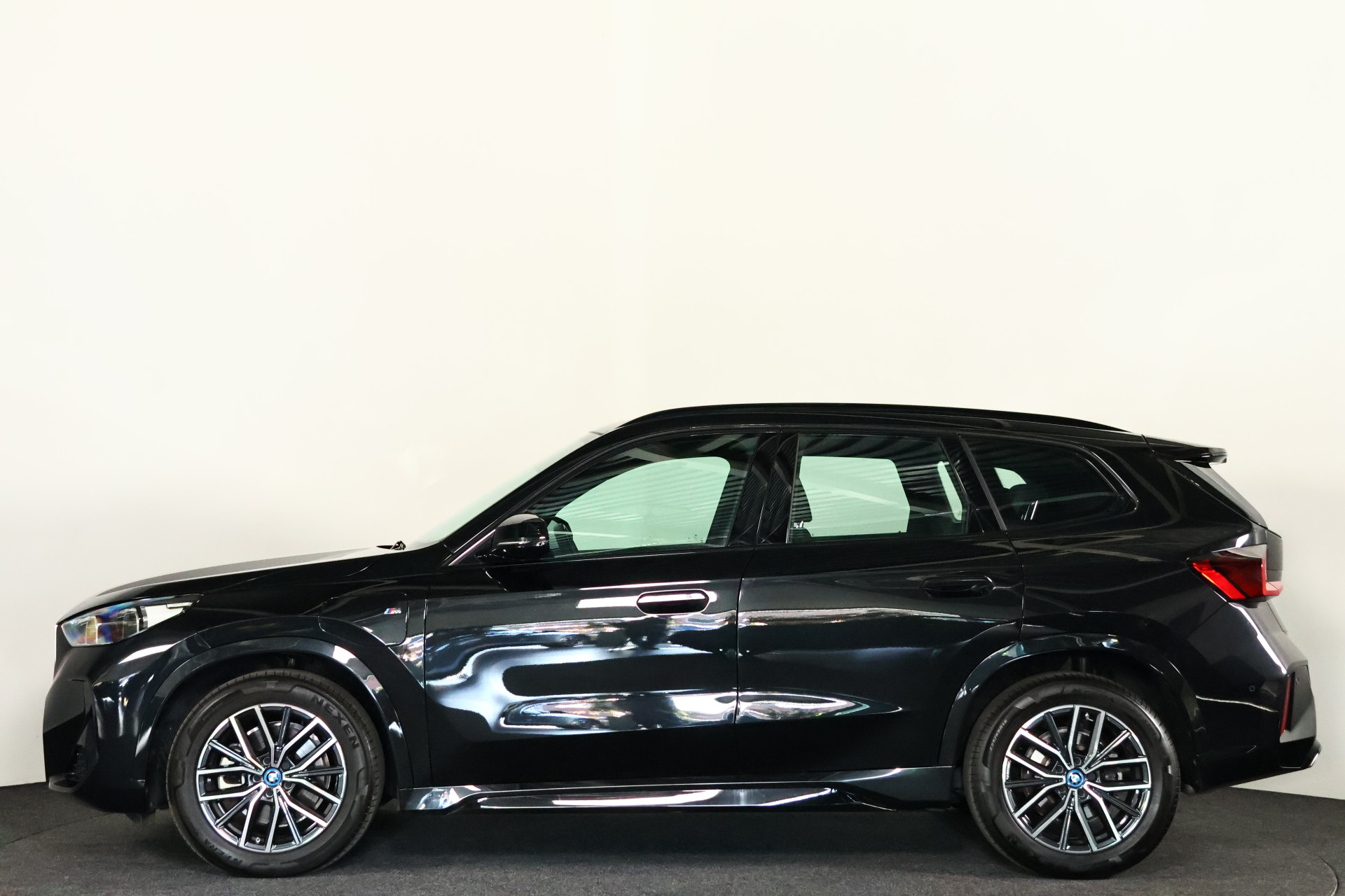 BMW X1 xDrive25e M-Sport: foto 38
