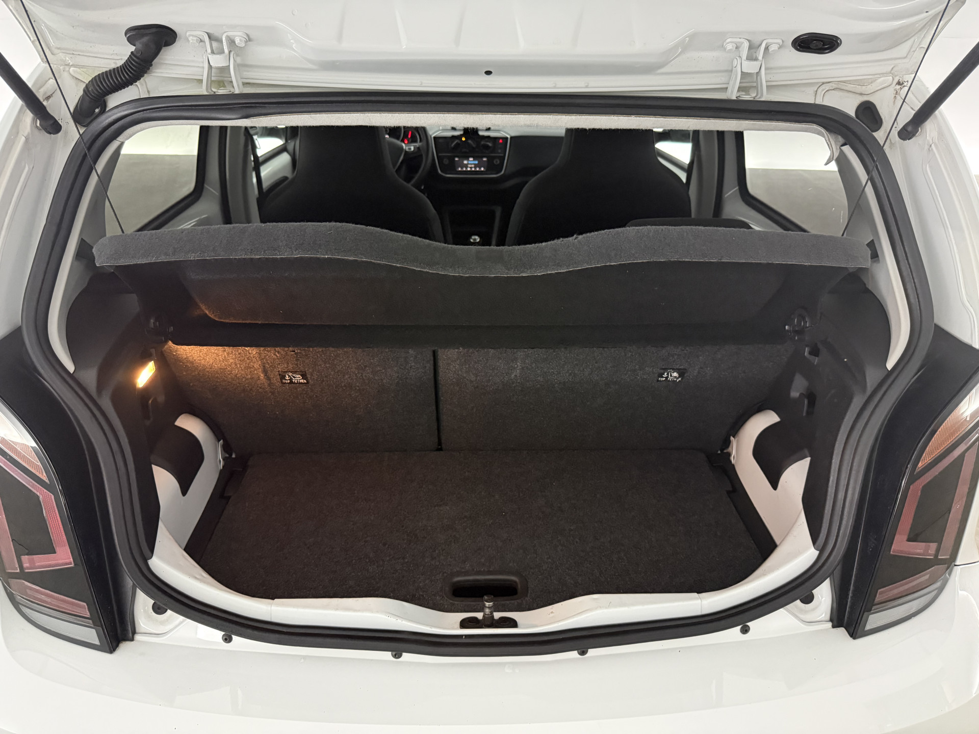 Volkswagen up! Up 1.0 BMT move: foto 29