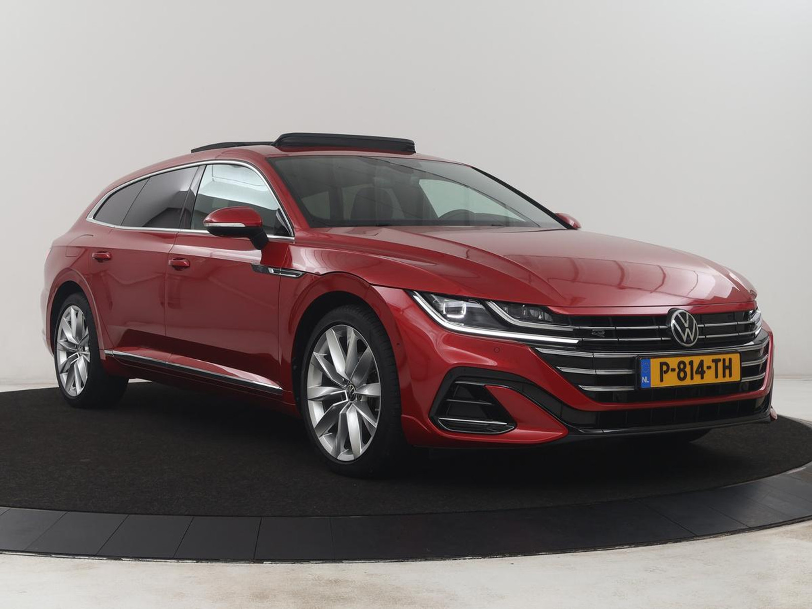 Volkswagen Arteon Shooting Brake 1.4 TSI eHybrid R-Line Business+ | SOH 90,4% | Leder/alcantara | Panoramadak |: foto 52