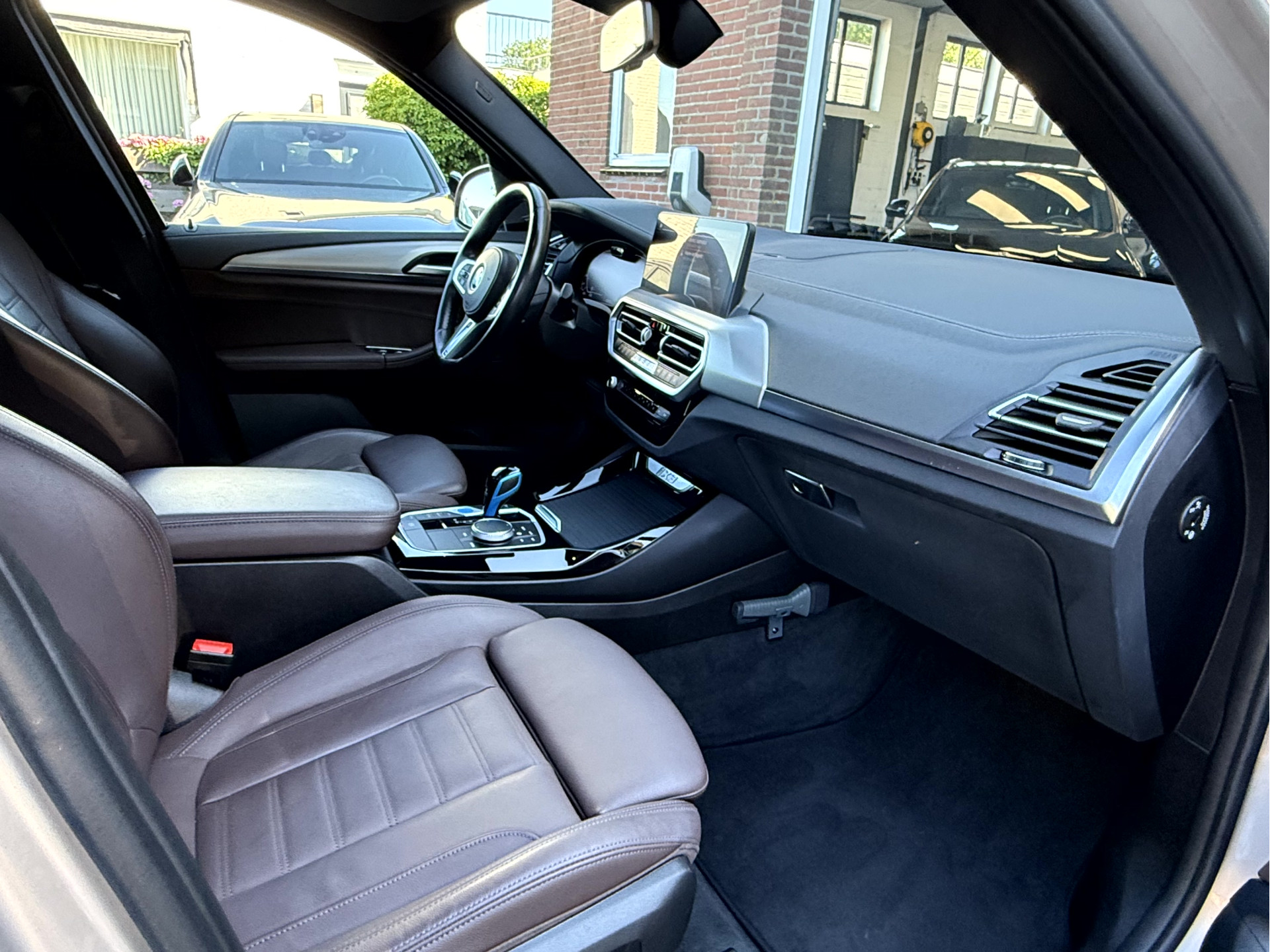 BMW iX3 High Executive M-Sport 80 kWh: foto 26