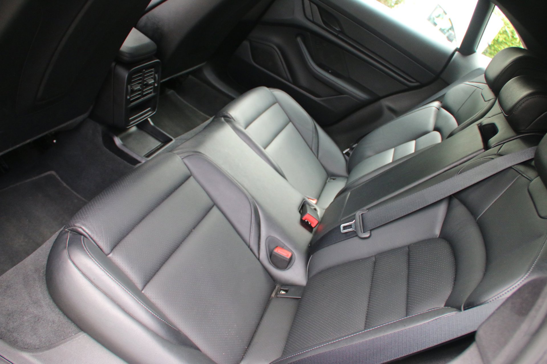 Porsche Taycan Cross Turismo 4 93 kWh DEALER OND. BTW AUTO!: foto 25