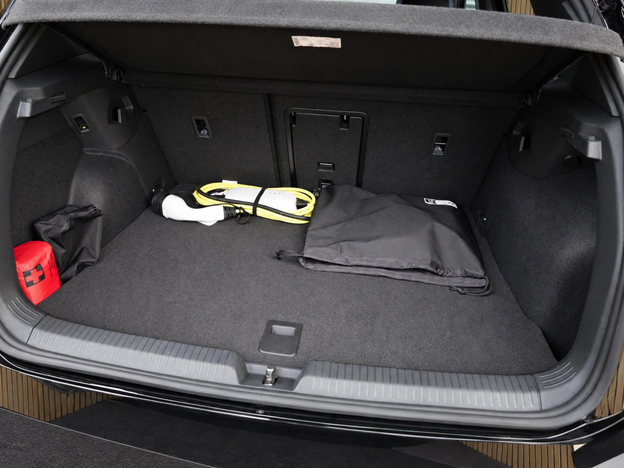Volkswagen Golf 1.5 eHybrid GTE: foto 30