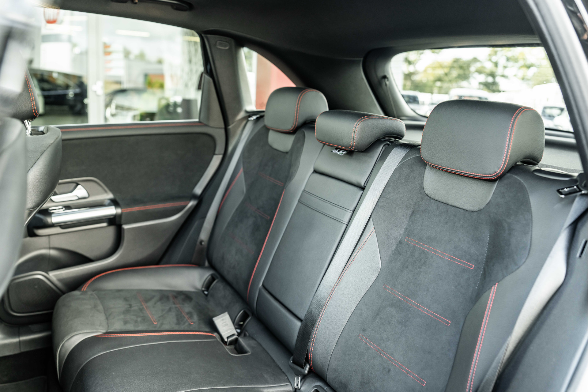 Mercedes-Benz B-Klasse 200 Business Solution AMG: foto 27