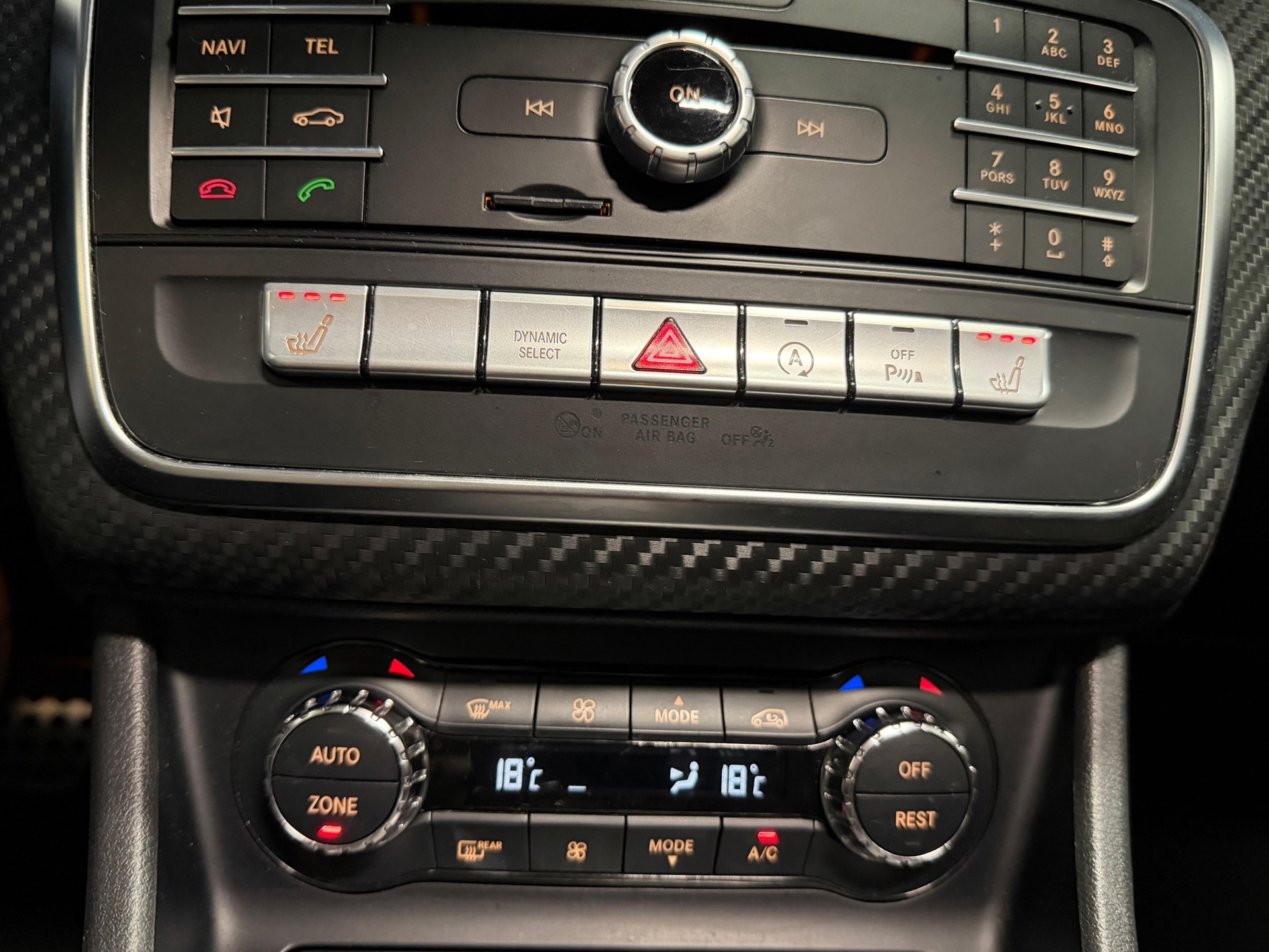 Mercedes-Benz A-Klasse 180 Amg night Panorama Camera Facelift: foto 21