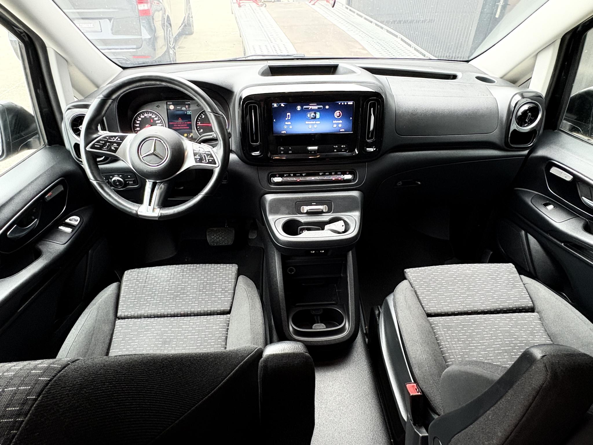 Mercedes-Benz Vito 119 CDI L3 DC: foto 40