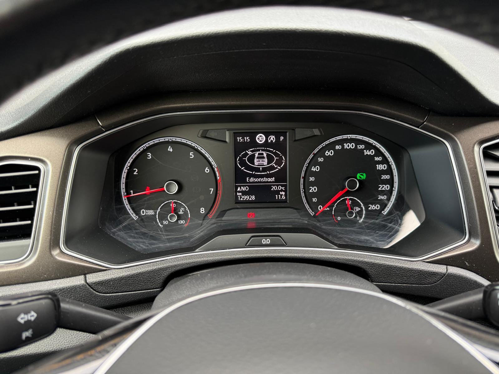 Volkswagen T-Roc 1.5 TSI Style: foto 42