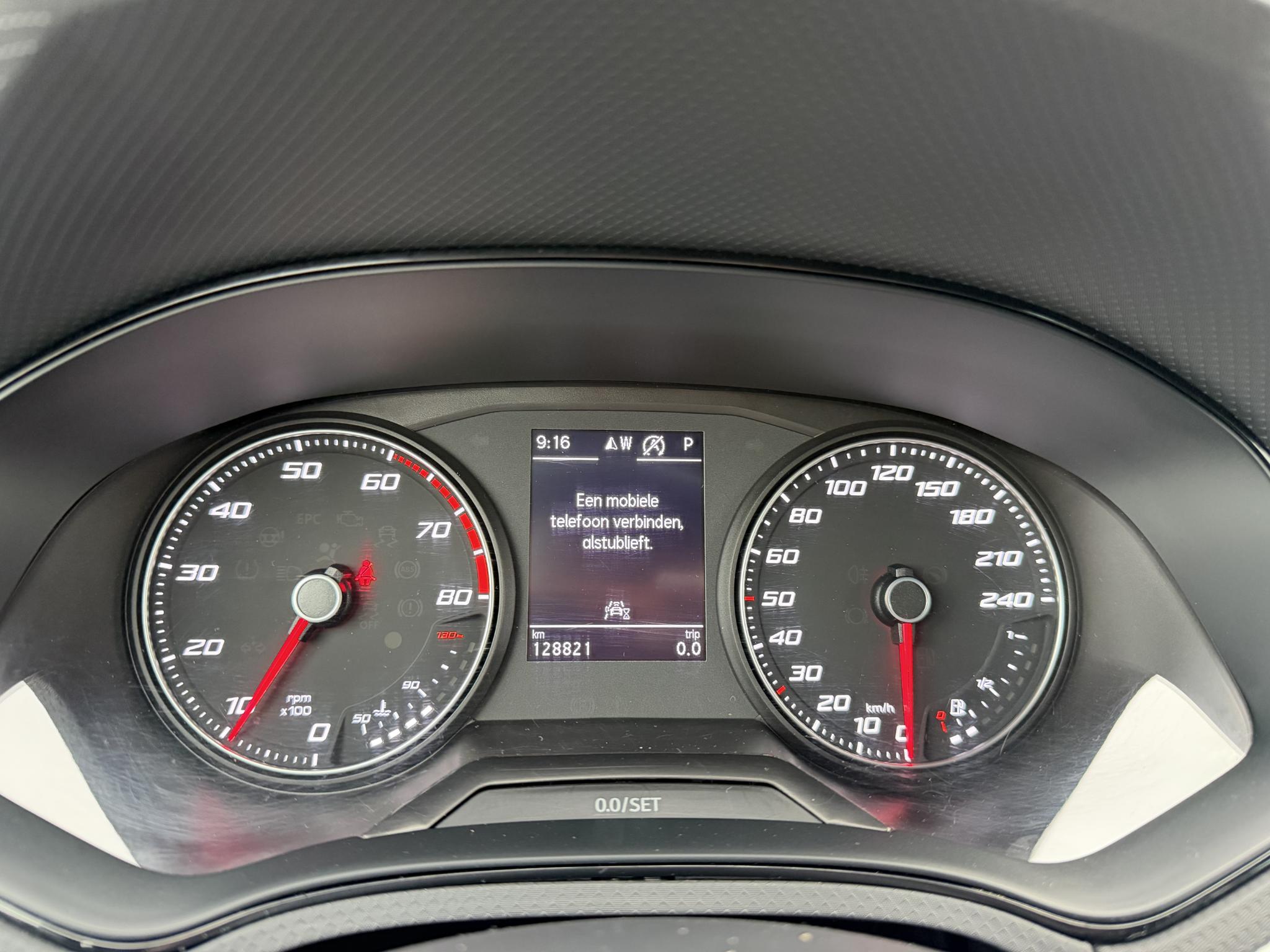 SEAT Arona 1.0 TSI FR Business Intense: foto 39