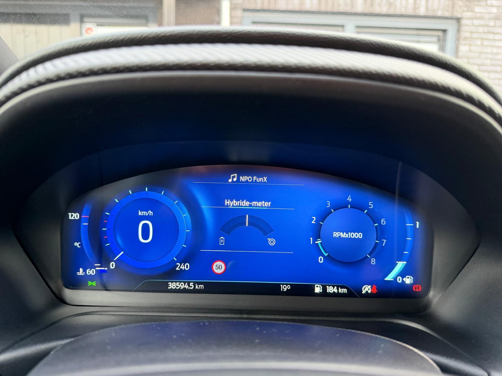 Ford Puma 1.0 EcoBoost Hybrid ST-Line X: foto 39