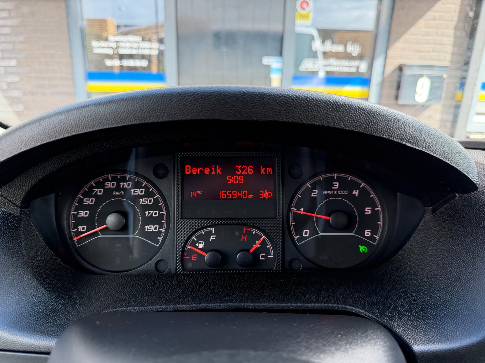 Fiat Ducato 35H 2.3 MultiJet L4H1: foto 31