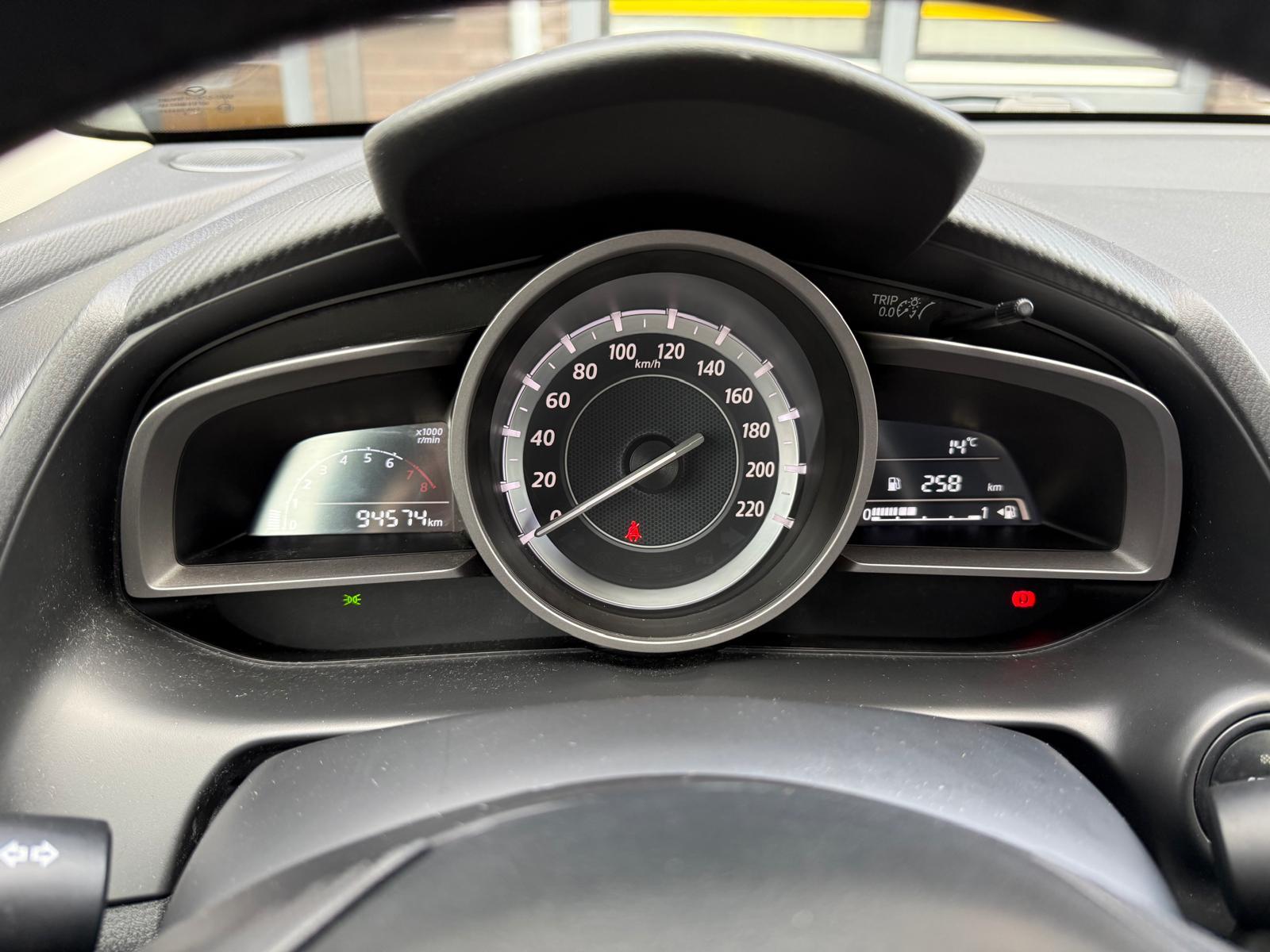 Mazda 2 1.5 Skyactiv-G GT-M Line: foto 42