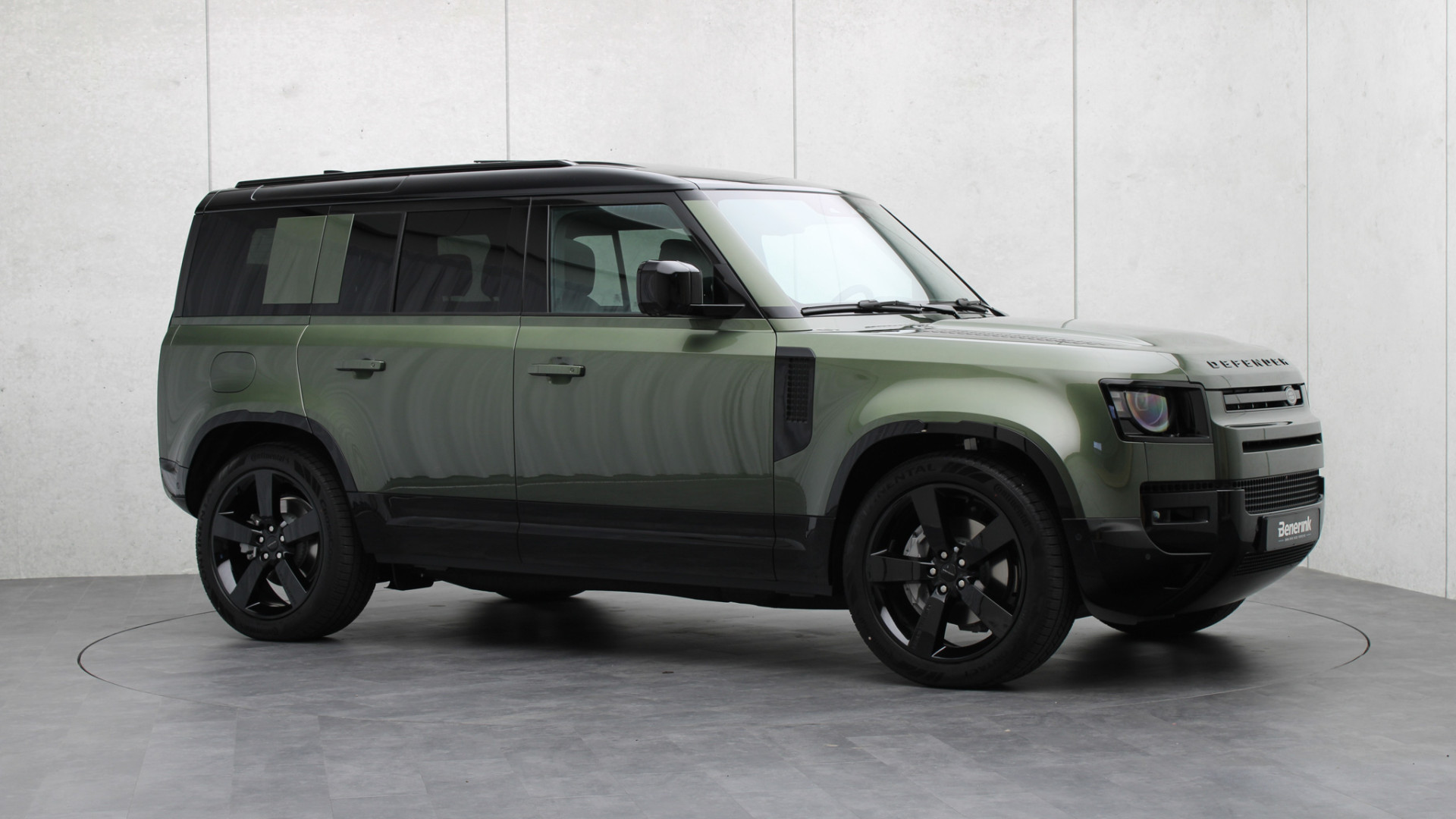 Land Rover Defender 110 P300e 110 X-Dynamic HSE: foto 35