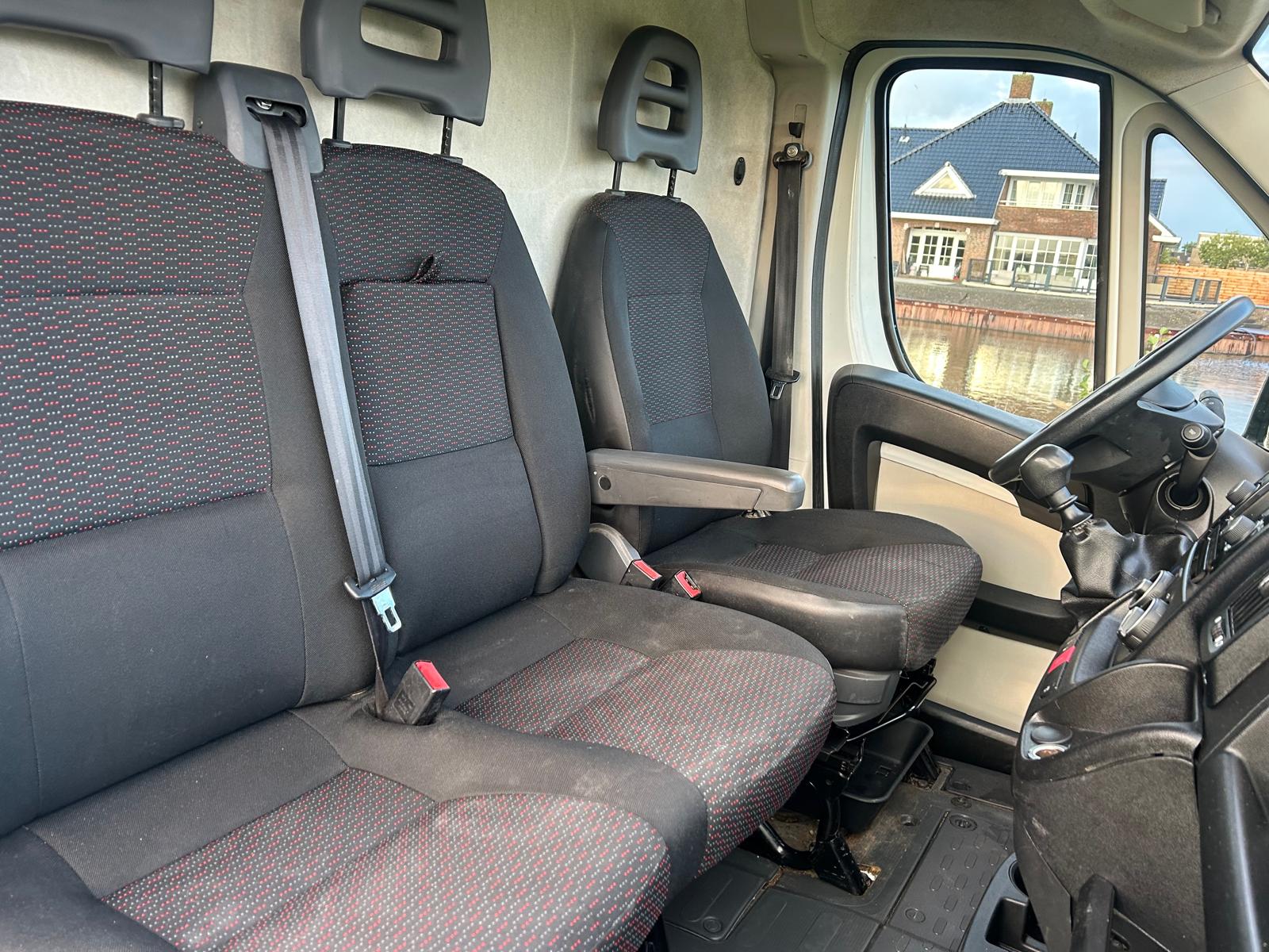 Peugeot Boxer 330 2.0 BlueHDI L2H2 Premium | 3 Zitplaatsen | Bluetooth | Airco | Cruise: foto 26